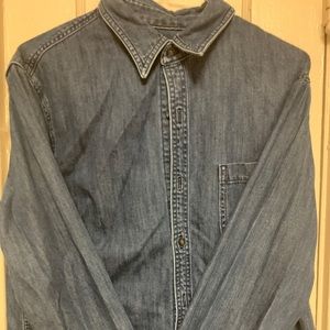 Chambray Timberland Buttoned Shirt